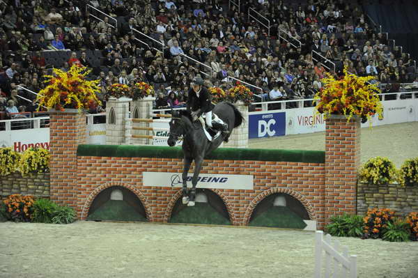 IntertoyZ-ScottBrash-WIHS4-10-28-11-Puissance-8467-DDeRosaPhoto.JPG