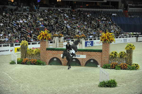 IntertoyZ-ScottBrash-WIHS4-10-28-11-Puissance-8469-DDeRosaPhoto.JPG