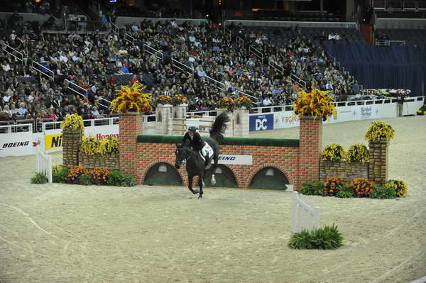 IntertoyZ-ScottBrash-WIHS4-10-28-11-Puissance-8470-DDeRosaPhoto.JPG