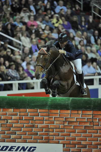 Sweetheart-ToddMinikus-WIHS4-10-28-11-Puissance-4369-DDeRosaPhoto.JPG