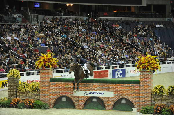 Sweetheart-ToddMinikus-WIHS4-10-28-11-Puissance-8528-DDeRosaPhoto.JPG