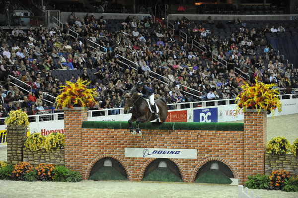 Sweetheart-ToddMinikus-WIHS4-10-28-11-Puissance-8560-DDeRosaPhoto.JPG