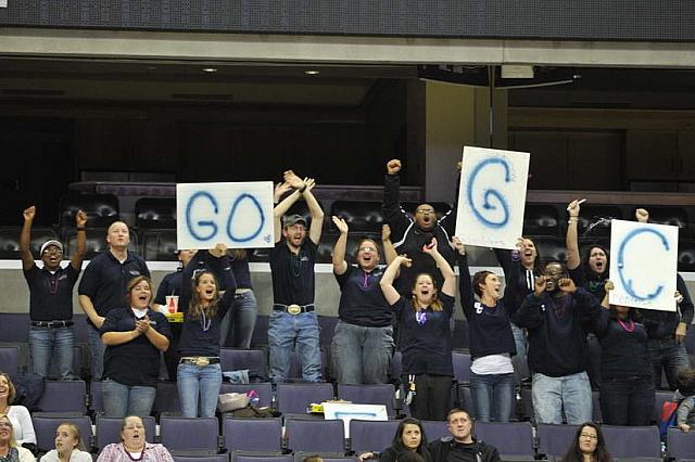 WIHS-10-27-11-BarnNight-2367-DDeRosaPhoto.JPG