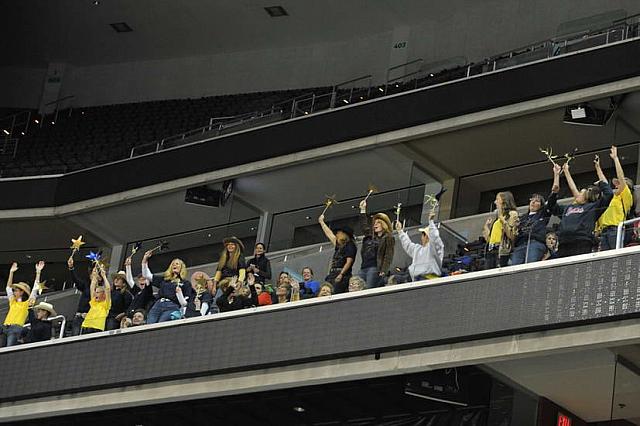 WIHS-10-27-11-BarnNight-2401-DDeRosaPhoto.JPG