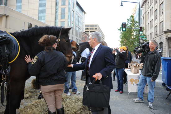 WIHS2-10-26-11-Breakfast-Police-9006-DDeRosaPhoto.JPG