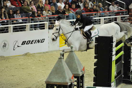 WIHS5-10-29-11-PresCupJmpOff-DER_1984-Indigo-Margieengle-DDeRosaPhoto.JPG