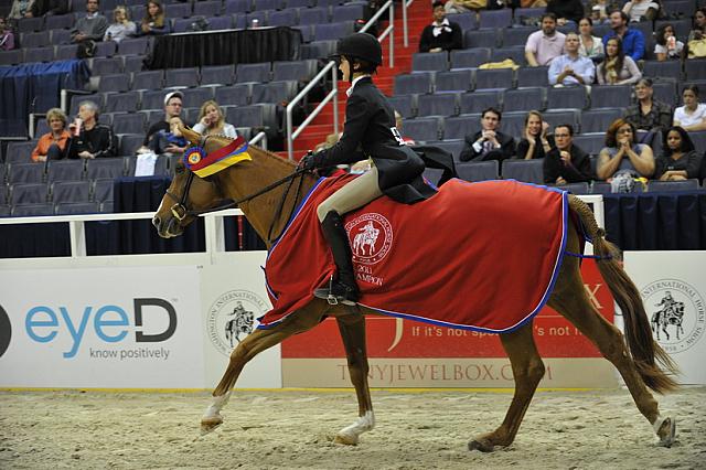 WIHS-10-25-11-Cl186-ChHtrCH-0638-DDeRosaPhoto.JPG