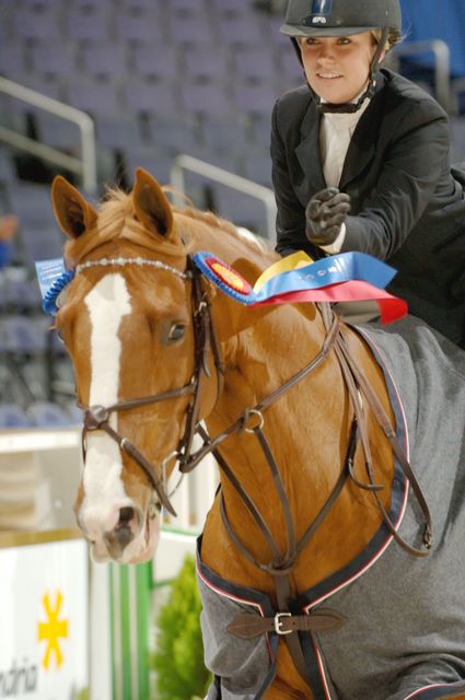 18-WIHS-ErickaSchaefer-MaizyToltien-10-26-06-AdultJpr-_DDPhoto_001.JPG