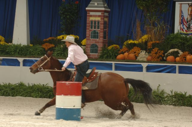 21-WIHS-JudyMerola-BarrelRacing-10-27-05-DDPhoto.JPG