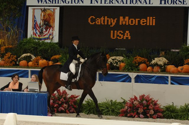 15-WIHS-CathyMorelli-BeSe-Dressage-10-27-05-DDPhoto.JPG