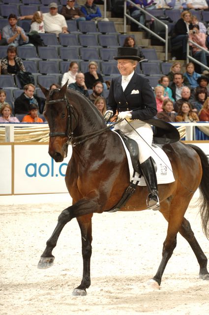 21-WIHS-CathyMorelli-BeSe-Dressage-10-27-05-DDPhoto.JPG