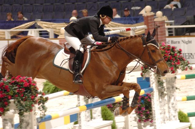 021-WIHS-DanielleTorano-Gibson-10-28-05-CL211OpJpr-DDPhoto.JPG