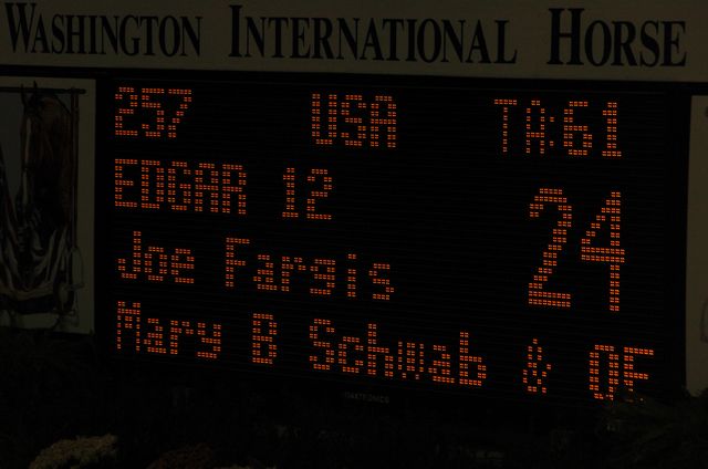 044-WIHS-JoeFargis-Edgar12-10-28-05-CL211OpJpr-DDPhoto.JPG