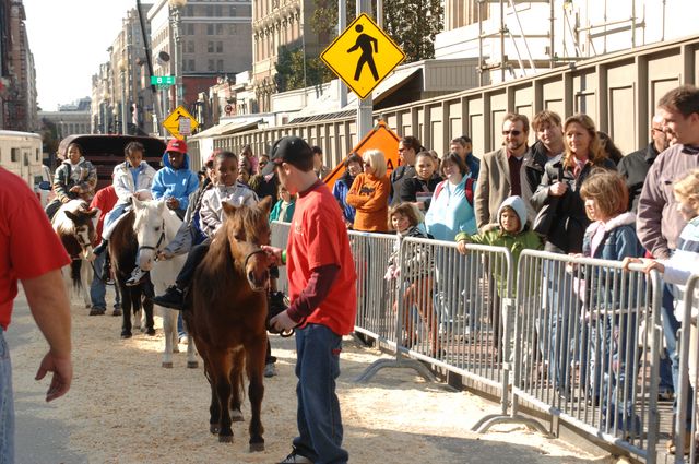 043-WIHS-PonyPavilion-10-29-05-DDPhoto.JPG