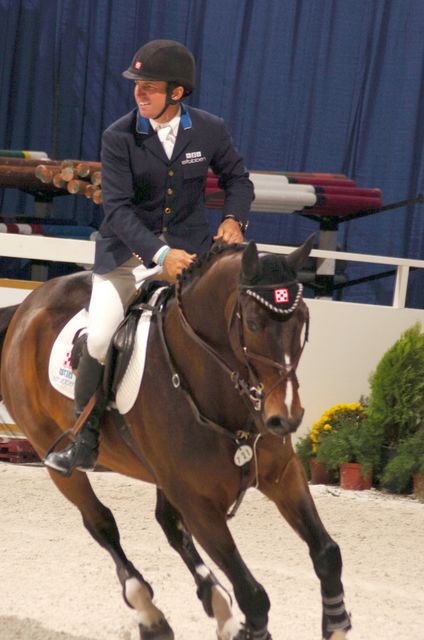 012-WIHS-AaronVale-SeaCloud2-10-28-05-CL211OpJpr-DDPhoto.JPG
