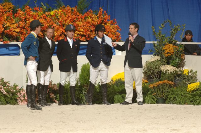39-WIHS-Smolders-Minikus-Whitaker-Vale-Lookabill-10-28-05-BarrelRacing-DDPhoto.JPG