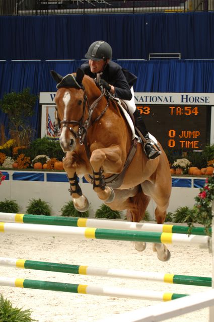 094-WIHS-MollyAshe-Neuville-10-27-05-Class210-DDPhoto.JPG