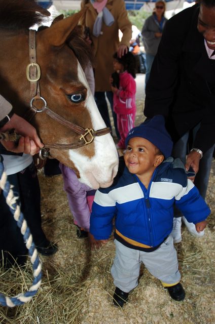 1174-WIHS-10-28-06-&copy;DeRosaPhoto.JPG