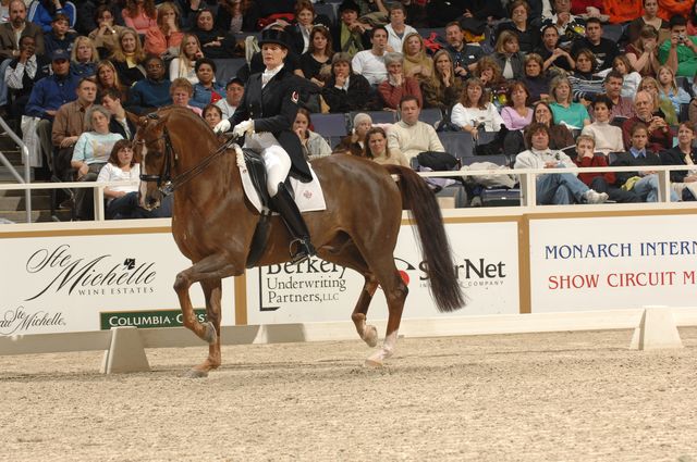 779-AshleyHolzer-PopArt-WIHS-10-27-06-&copy;DeRosaPhoto.JPG