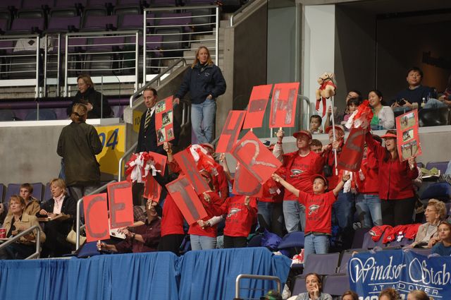 1099-BarnNight-WIHS-10-26-06-&copy;DeRosaPhoto.jpg