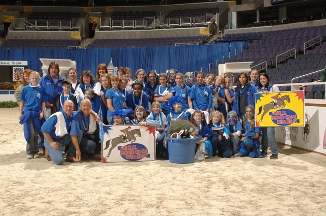 1158-BarnNight-WIHS-10-26-06-&copy;DeRosaPhoto.jpg