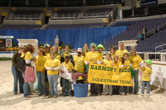 1163-BarnNight-WIHS-10-26-06-&copy;DeRosaPhoto.jpg