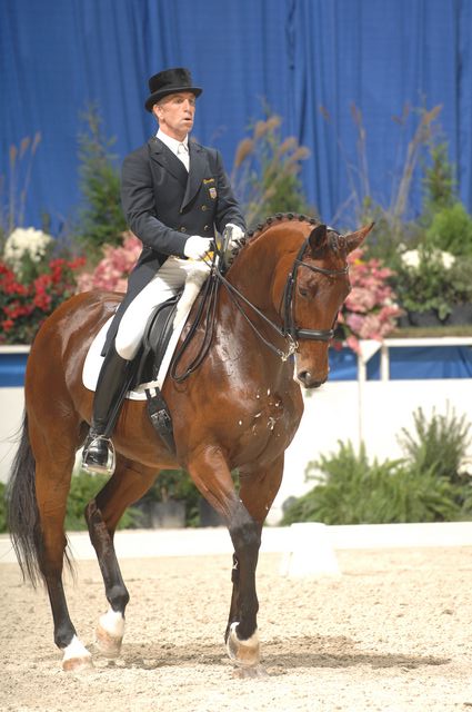 822-GeorgeWilliams-Marnix-WIHS-10-27-06-&copy;DeRosaPhoto.JPG