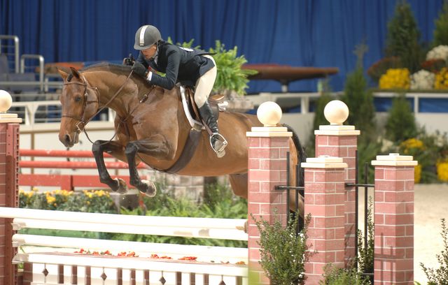 064-Darwin-MaryManfredi-WIHS-10-24-06-&copy;DeRosaPhoto.JPG