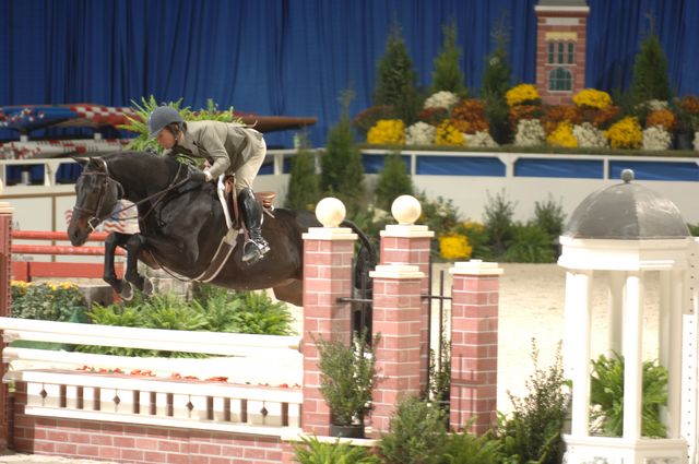 081-Ebony-LissaBachner-WIHS-10-24-06-&copy;DeRosaPhoto.JPG