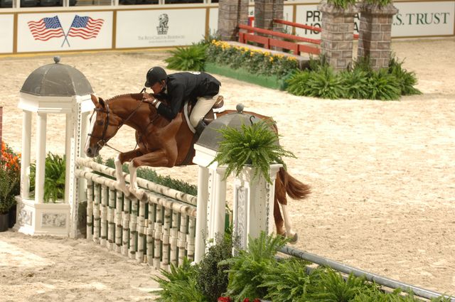 114-WhiteCap-KenSmith-WIHS-10-24-06-&copy;DeRosaPhoto.JPG