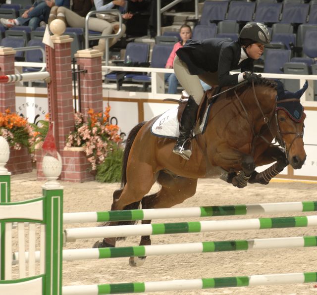 640-HillaryDobbs-QuincyB-WIHS-10-26-06-DeRosaPhoto.JPG