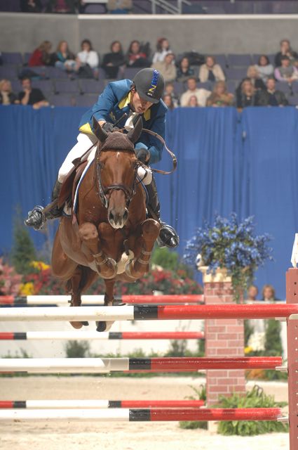 1039-HarrieSmolders-ExquisOliverQ-WIHS-10-28-06-&copy;DeRosaPhoto.JPG