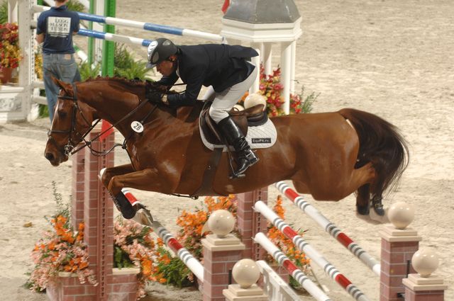 278-JimmyTorano-OrmsbyHill-WIHS-10-27-06-&copy;DeRosaPhoto.JPG