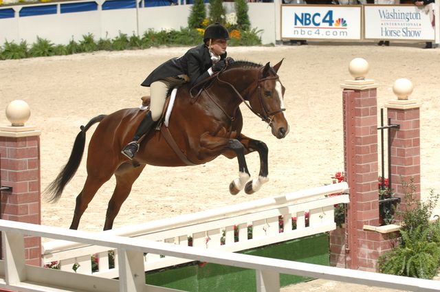 563-ShelbyKemp-CatchMeIfYouCan-WIHS-10-29-06-&copy;DeRosaPhoto.JPG