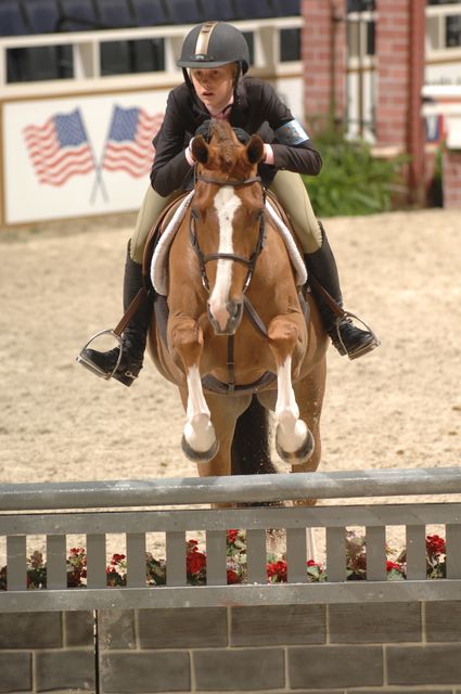 041-AudreyCoulter-Braveheart-WIHS-10-28-06-&copy;DeRosaPhoto.JPG