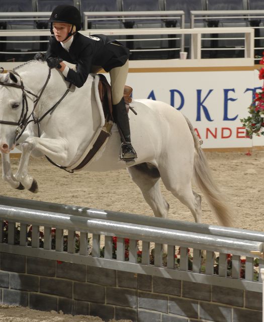 161-MadelineTurner-HintofBlue-WIHS-10-29-06-&copy;DeRosaPhoto.JPG