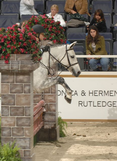 494-TaylerBodzer-FoxlairBaccarat-WIHS-10-29-06-&copy;DeRosaPhoto.JPG