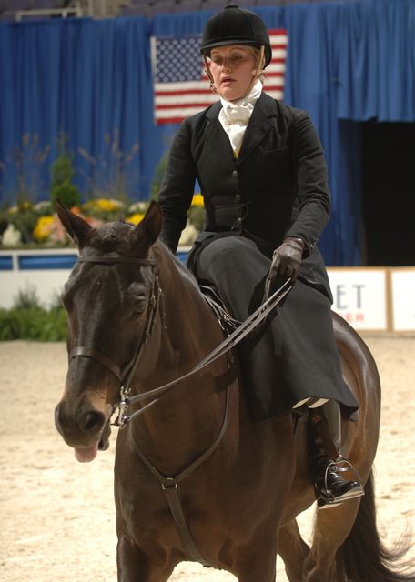 767-SandraConchar-AmericanIdol-WIHS-10-26-06-&copy;DeRosaPhoto.JPG