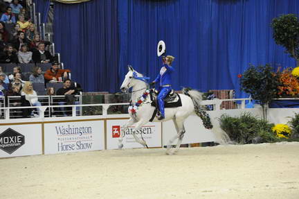 10-24-08-WIHS-490-DeRosaPhoto.jpg