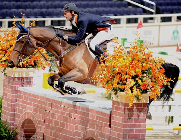 10-24-08-WIHS-250-Romanov-JonathonMillar-DeRosaPhoto.jpg