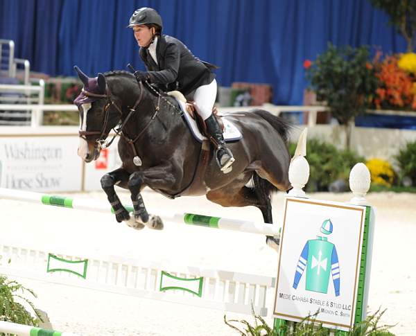 10-24-08-WIHS-326-StLaurent-LaurenHough-DeRosaPhoto.jpg