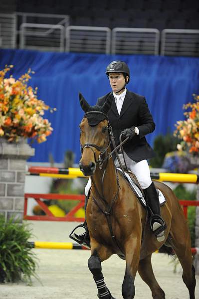 WIHS-10-22-09-OpJpr210-DSC_6504-CoulettoKJames-McLainWard-DDeRosaPhoto.jpg