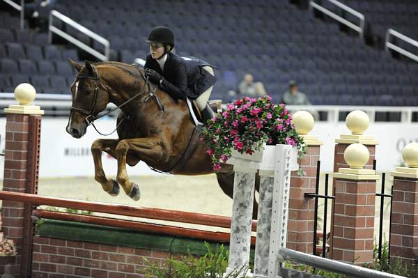 WIHS-10-23-09-DSC_8359-Travino-SamanthaSchaefer-Action-DDeRosaPhoto.jpg