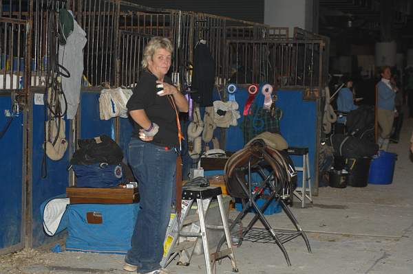 WIHS-10-21-09-DSC_0026-AroundGrounds-Inside-DDeRosaPhoto.jpg