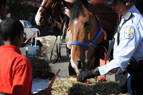 WIHS-10-21-09-DSC_1993-BreakfastwithParkPolice-DDeRosaPhoto.jpg