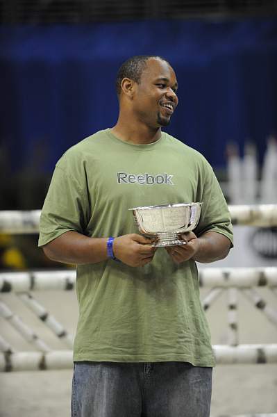 WIHS-10-24-09-DSC_9628-RedskinLorenzoAlexander-Celebrities-DDeRosaPhoto.jpg