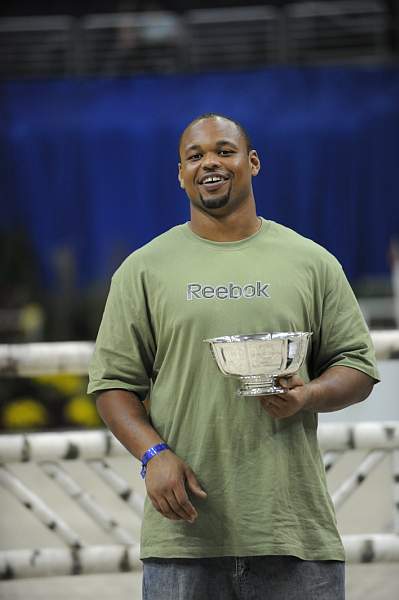 WIHS-10-24-09-DSC_9629-RedskinLorenzoAlexander-Celebrities-DDeRosaPhoto.jpg