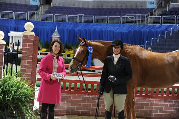 WIHS-10-20-10-DER_5402-JerseyBoy-JenniferAlfano-Presentations-DDeRosaPhoto.jpg