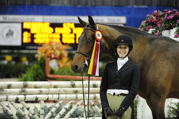 WIHS-10-21-09-DSC_2541-SecondHandNews-JessicaVanBrocklin-DDeRosaPhoto.jpg