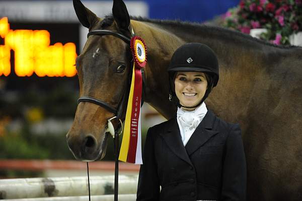 WIHS-10-21-09-DSC_2544-SecondHandNews-JessicaVanBrocklin-DDeRosaPhoto.jpg